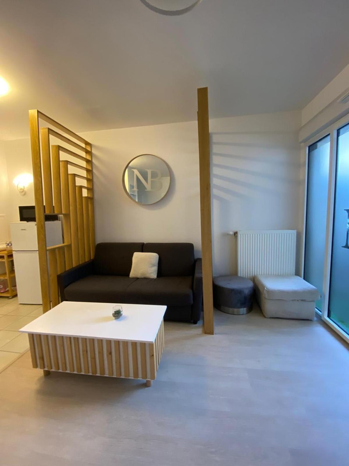 Spacieux Appart Terrasse Metro Hopital 4Pers Wifi Villejuif Esterno foto